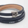 Anagram Bombé Twist-armbånd i kalveskinn Anagram Bombé Twist-armbånd i kalveskinn
