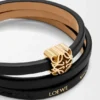 Anagram Bombé Twist-armbånd i kalveskinn Anagram Bombé Twist-armbånd i kalveskinn