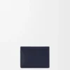 Anagram kortetui i kalveskinn med Pebble-struktur