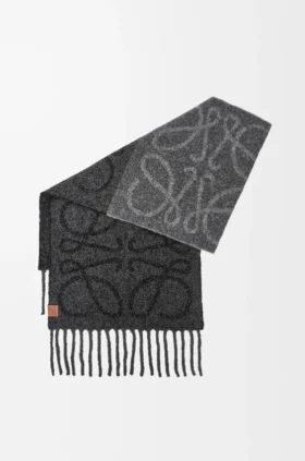 Anagram-skjerf i alpakka og ull