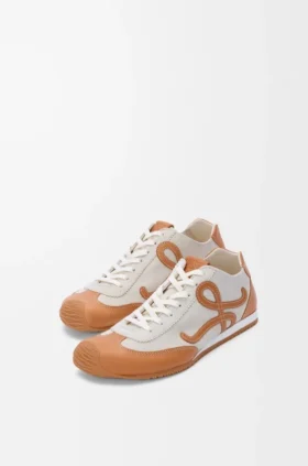 Ballet Runner 2.0 Ufôret i hjorteskinn og vegetabilsk garvet kalveskinn