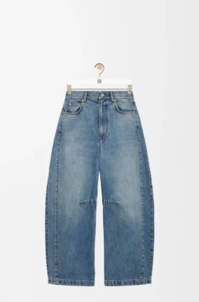 Barrel-jeans i denim