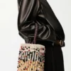 Bucket-veske i snor, lær og ull Bucket-veske i snor, lær og ull