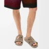 Ease Monogram-sandaler i semsket skinn