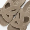 Ease Monogram-sandaler i semsket skinn