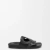 Ease Monogram-sandaler i vegetabilsk garvet kalveskinn Ease Monogram-sandaler i vegetabilsk garvet kalveskinn