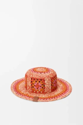 Fiskerhatt i raffia
