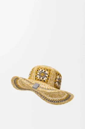 Fiskerhatt i raffia