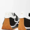 Flow Runner i nylon og semsket skinn Flow Runner i nylon og semsket skinn