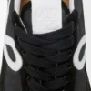 Flow Runner i nylon og semsket skinn Flow Runner i nylon og semsket skinn