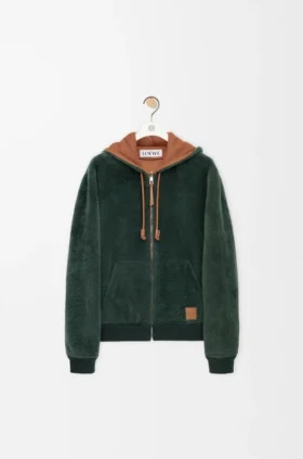 Hettegenser i shearling