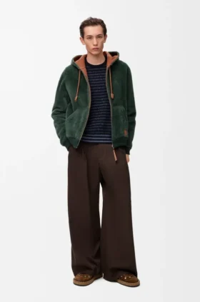 Hettegenser i shearling