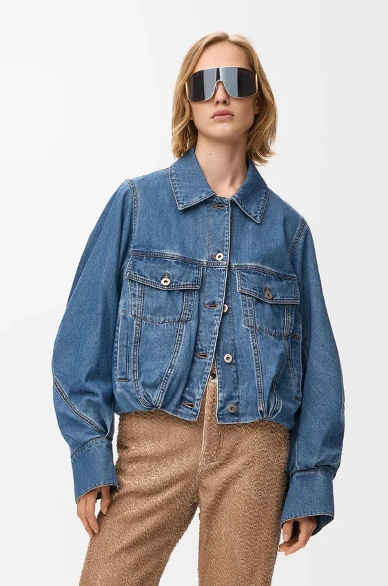 Jakke i denim Jakke i denim