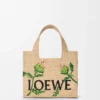 Liten Loewe Font Tote i raffia Liten Loewe Font Tote i raffia