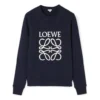 Loewe-genser for menn i bomull med brodert Anagram-logo, marineblå, H526341Xa1-5110