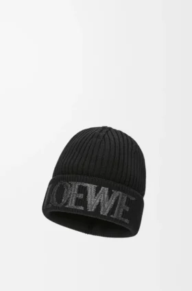 Loewe-lue i ull