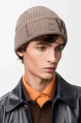 Loewe-lue i ull