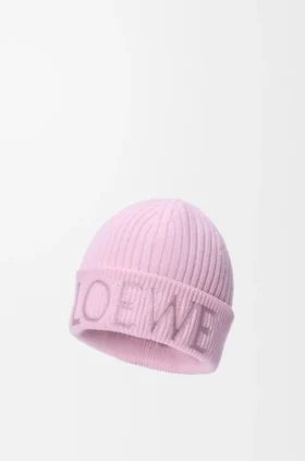 Loewe-lue i ull