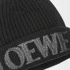 Loewe-lue i ull Loewe-lue i ull