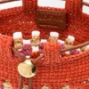 Lomme med snøring i klassisk kalveskinn og raffia Lomme med snøring i klassisk kalveskinn og raffia