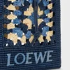 Lomme med snøring i klassisk kalveskinn og raffia Lomme med snøring i klassisk kalveskinn og raffia