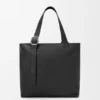 Loop Zipped Tote-vesker i mykt, kornet kalveskinn Loop Zipped Tote-vesker i mykt, kornet kalveskinn