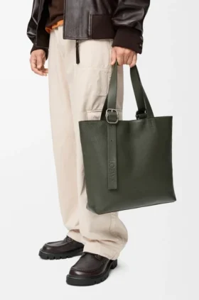 Loop Zipped Tote-vesker i mykt, kornet kalveskinn