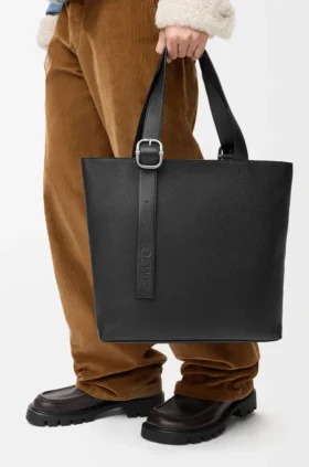 Loop Zipped Tote-vesker i mykt, kornet kalveskinn