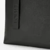 Loop Zipped Tote-vesker i mykt, kornet kalveskinn Loop Zipped Tote-vesker i mykt, kornet kalveskinn