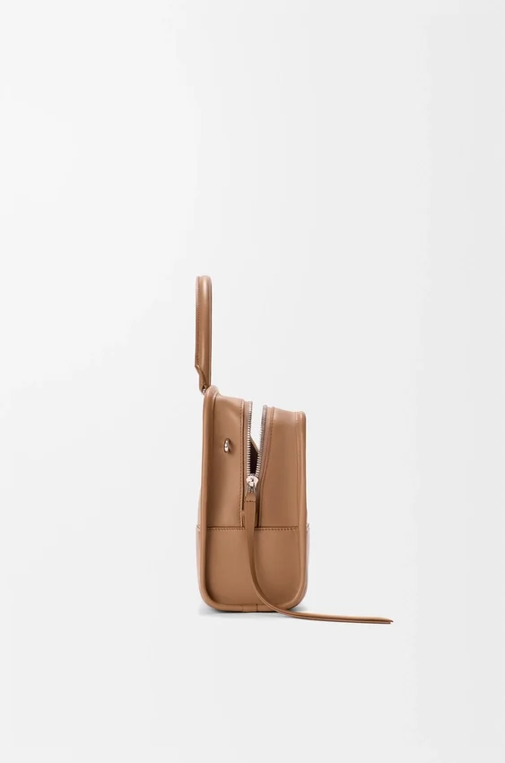 Medium Amazona 180-veske i mykt kalveskinn Medium Amazona 180-veske i mykt kalveskinn