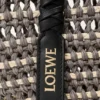 Medium Braid Kurv i iraca-palme og kalveskinn Medium Braid Kurv i iraca-palme og kalveskinn