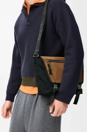 Medium Flex Messenger i lerret og semsket skinn