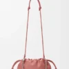 Mellomstor Flamenco Purse i mykt nappa-lammeskinn