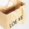 Mellomstor loewe Font Tote i raffia Mellomstor loewe Font Tote i raffia
