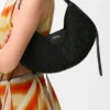 Mellomstor loewe Swing-veske i raffia og kalveskinn Mellomstor loewe Swing-veske i raffia og kalveskinn