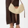 Mellomstor loewe Swing-veske i raffia og kalveskinn Mellomstor loewe Swing-veske i raffia og kalveskinn