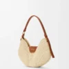 Mellomstor loewe Swing-veske i raffia og kalveskinn Mellomstor loewe Swing-veske i raffia og kalveskinn