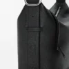 Mellomstor Loop Hobo i smidig, kornet kalveskinn Mellomstor Loop Hobo i smidig, kornet kalveskinn