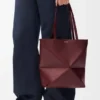 Mellomstor Puzzle Fold-tote-veske i skinnende kalveskinn