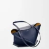 Mellomstor Puzzle Fold-tote-veske i skinnende kalveskinn