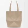 Mellomstor Puzzle Fold-tote-veske i skinnende kalveskinn