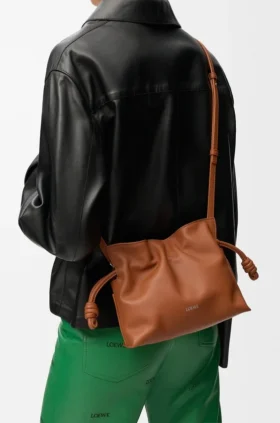 Mini Flamenco-clutch i nappa-kalveskinn