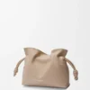 Mini Flamenco-clutch i nappa-kalveskinn
