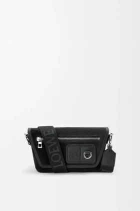 Mini Flex Messenger i lerret og semsket skinn