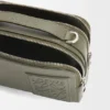 Mini-kamera-crossbody-veske i satengkalveskinn Mini-kamera-crossbody-veske i satengkalveskinn
