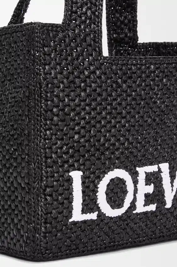 Mini Loewe Font Tote i raffia Mini Loewe Font Tote i raffia