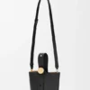 Mini Pebble Bucket-veske i glatt kalveskinn Mini Pebble Bucket-veske i glatt kalveskinn