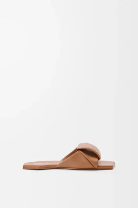 Origami-sandaler i lammeskinn