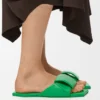 Origami-sandaler i lammeskinn Origami-sandaler i lammeskinn