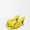 Origami-sandaler i lammeskinn Origami-sandaler i lammeskinn